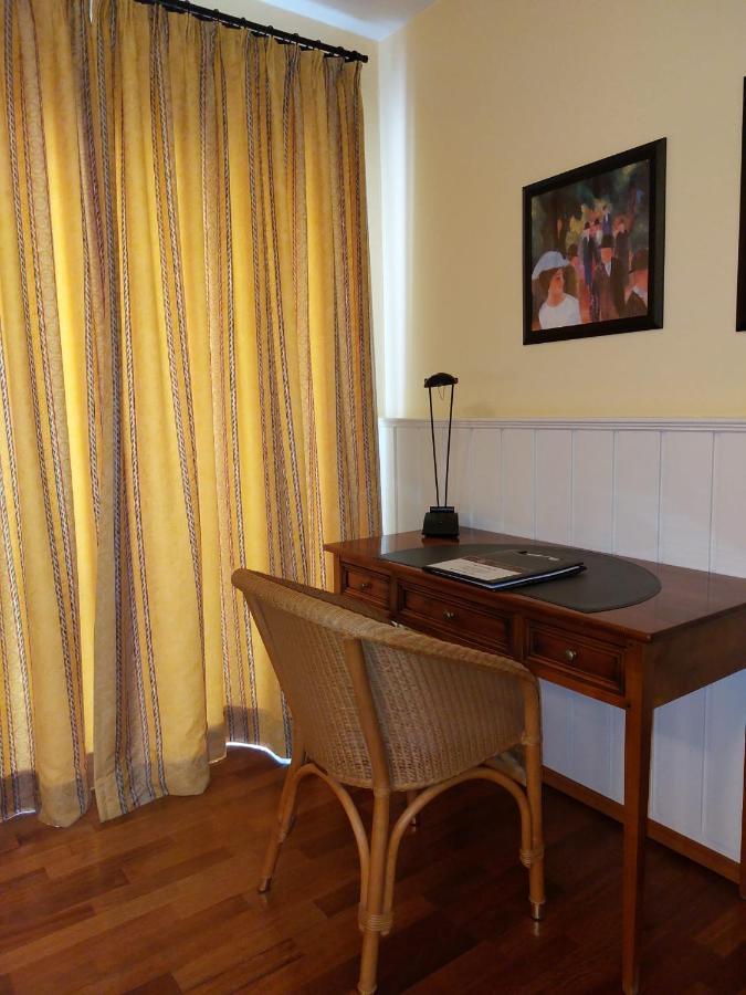 Hotel Goldener Stern Sankt Ingbert Εξωτερικό φωτογραφία