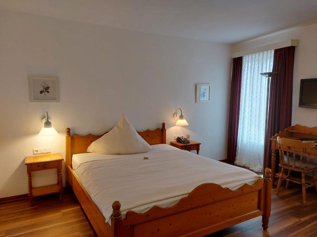 Hotel Goldener Stern Sankt Ingbert Εξωτερικό φωτογραφία